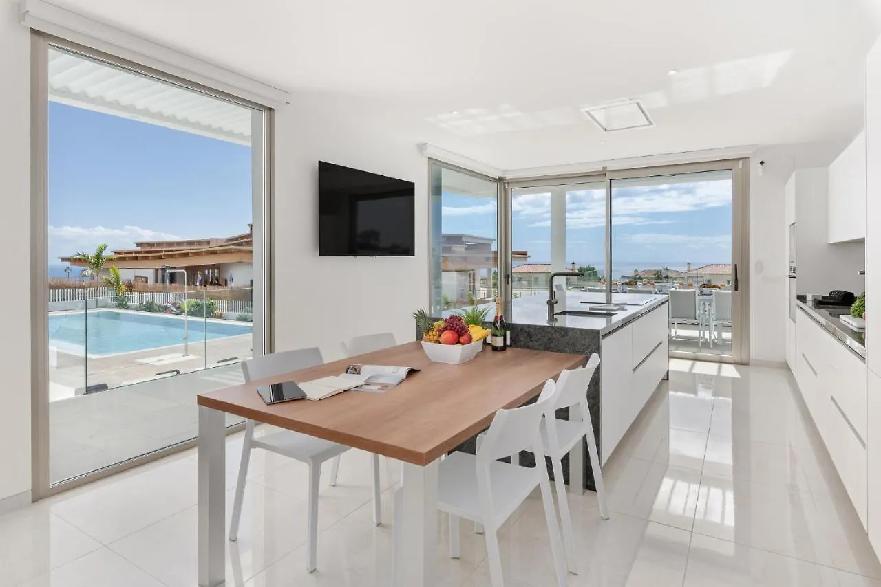 Karat Villa Royal White Costa Adeje