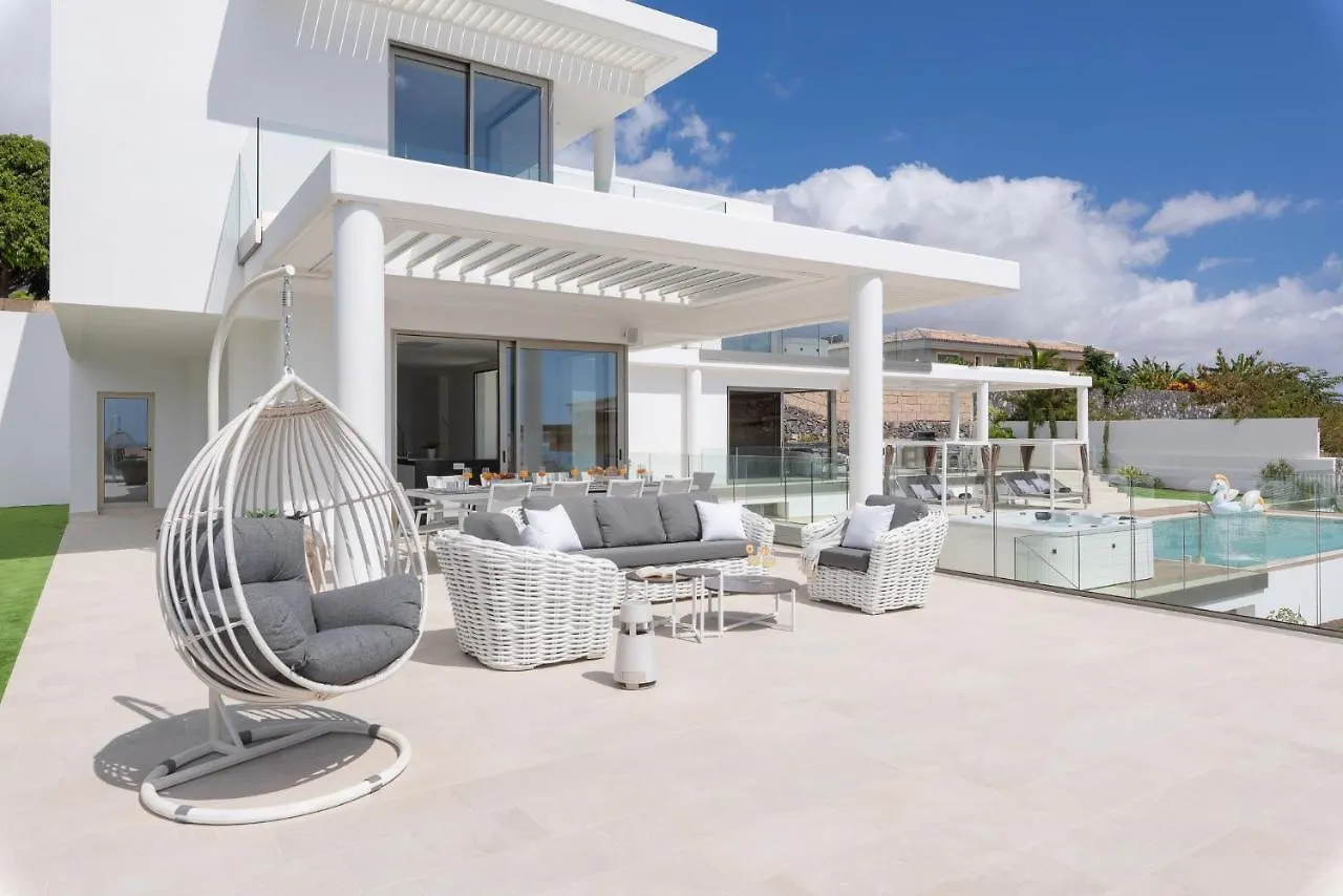 Karat Villa Royal White Costa Adeje
